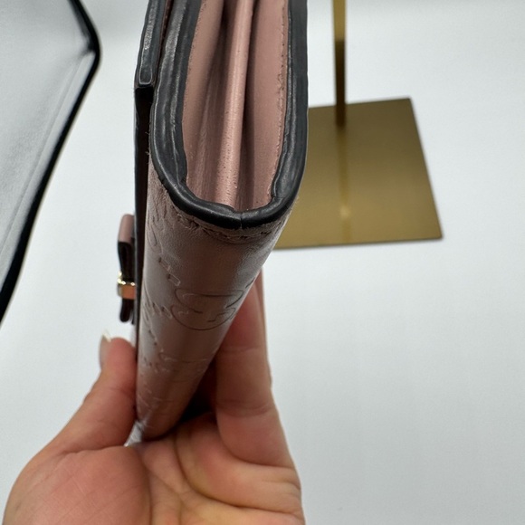 Gucci Pink Embossed Leather Long Wallet In Pristine Condition Rose Pink - Picture 11 of 16